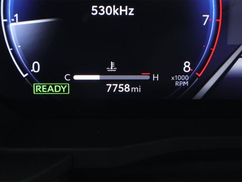 Used 2025 Toyota Land Cruiser w/ Premium Package image 17