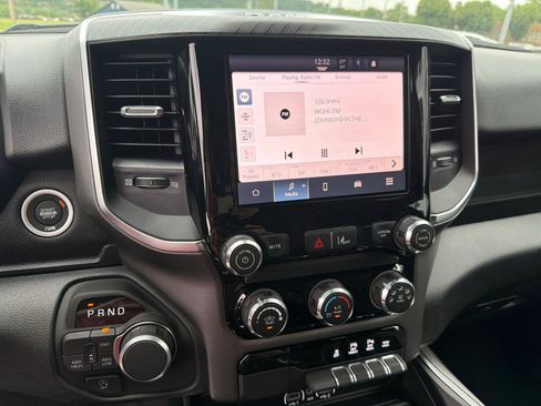 New 2026 RAM 1500 Express AWD/4WD image 14
