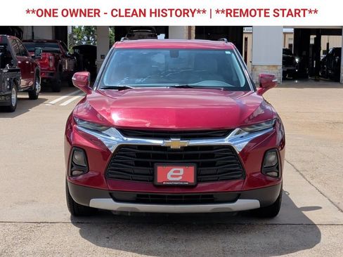 Used 2019 Chevrolet Blazer LT FWD image 2