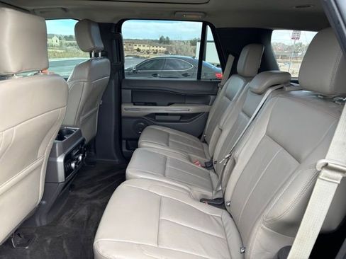Used 2020 Ford Expedition XLT w/ Equipment Group 202A image 17
