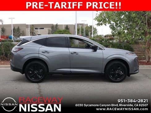 New 2025 Nissan Murano SV image 3