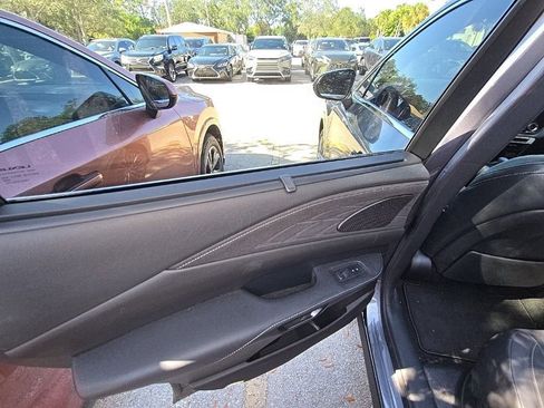 Certified 2023 Lexus RX 350 w/ Accessory Package (Z1) image 19