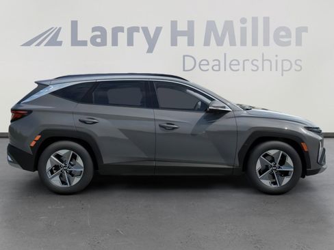 New 2026 Hyundai Tucson SEL FWD image 7