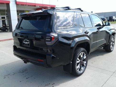 New 2026 Toyota 4Runner TRD Sport Premium AWD/4WD image 2