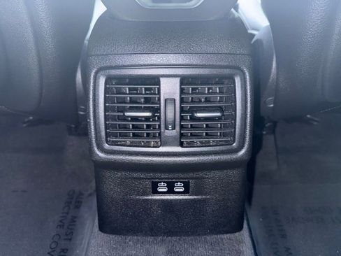 Used 2021 BMW X1 sDrive28i image 12