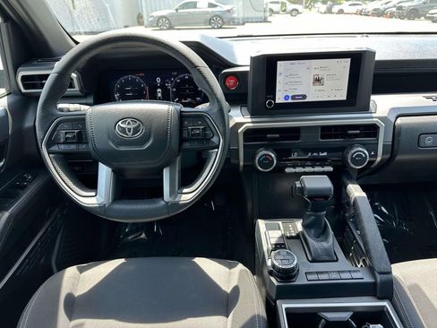 Used 2024 Toyota Tacoma TRD Off-Road AWD/4WD image 10