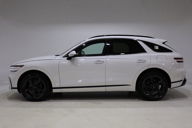 Used 2026 Genesis GV70 3.5T Sport Prestige AWD/4WD image 4