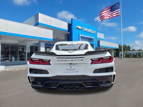 Used 2025 Chevrolet Corvette Z06 image 6
