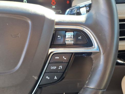 Certified 2022 Lincoln Nautilus Reserve w/ Equipment Group 201A image 24