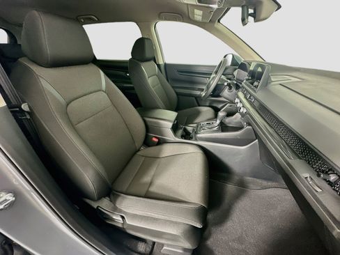 Used 2025 Honda CR-V LX image 29