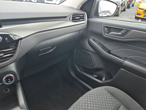 New 2025 Ford Escape Active image 18