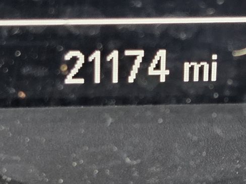 Used 2022 Chevrolet Trax LT w/ LT Convenience Package image 19