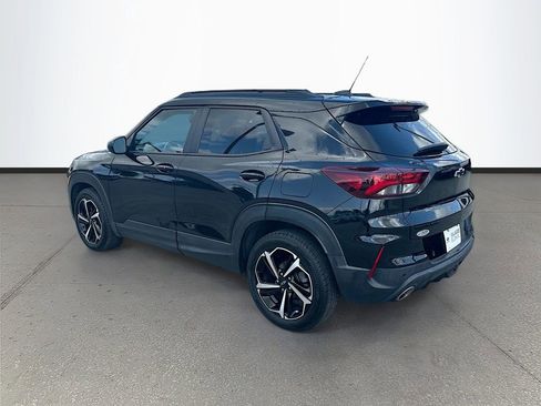 Used 2021 Chevrolet TrailBlazer RS w/ Technology Package FWD image 5