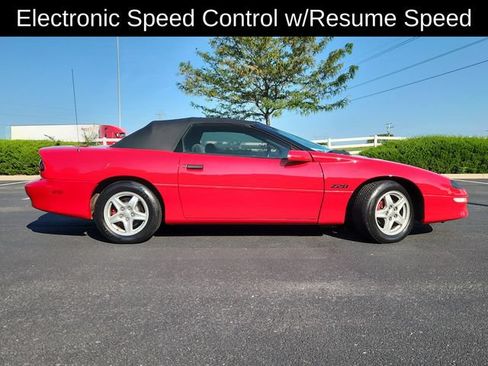 Used 1997 Chevrolet Camaro Z28 w/ Preferred Equipment Group 2 RWD image 10