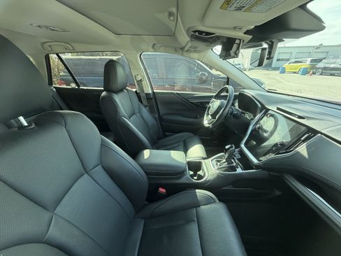 Used 2024 Subaru Outback Limited XT AWD/4WD image 3