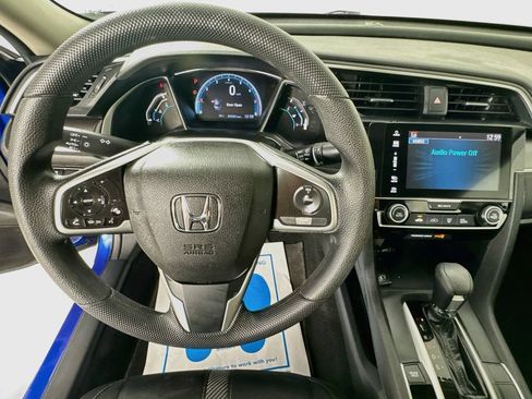 Used 2018 Honda Civic EX image 10