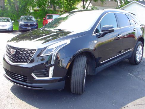 Used 2025 Cadillac XT5 Luxury w/ LPO, Floor Liner Package AWD/4WD image 3
