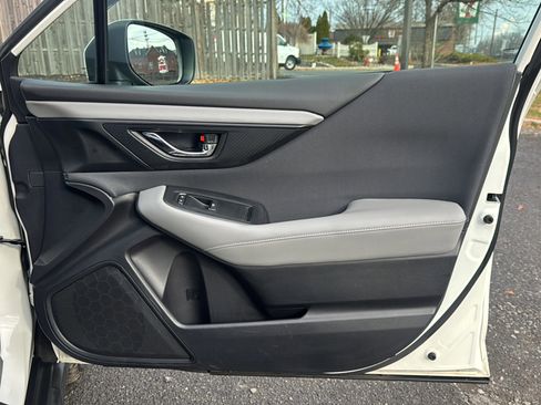 Used 2021 Subaru Outback Premium image 16