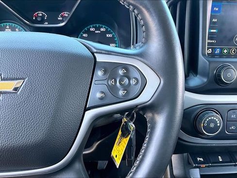 Used 2022 Chevrolet Colorado LT w/ Fleet Safety Package AWD/4WD image 13