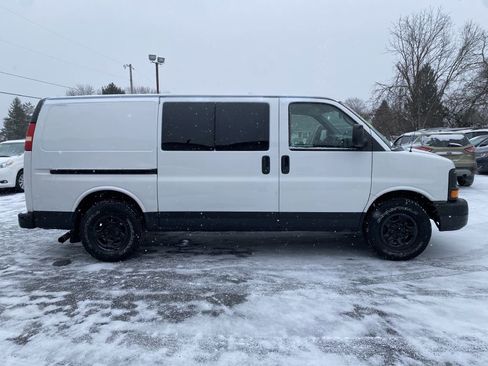 Used 2007 Chevrolet Express 1500 image 4