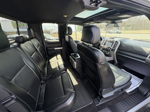 Used 2016 Ford F150 Lariat w/ Equipment Group 502A Luxury image 23