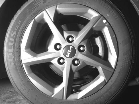 Used 2025 Kia K4 LXS image 13