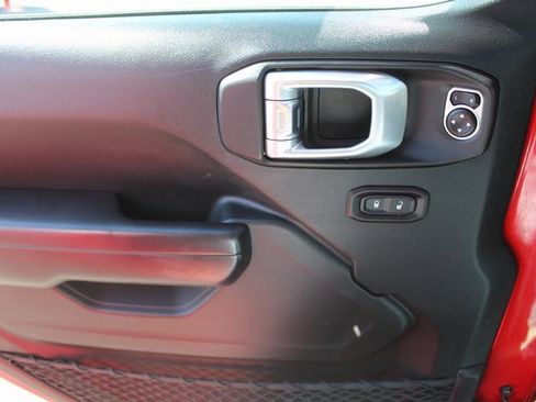 Used 2020 Jeep Wrangler Unlimited Sport S image 33