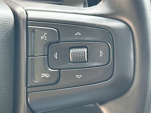 Used 2025 GMC Sierra 1500 AT4 w/ Technology Package AWD/4WD image 31