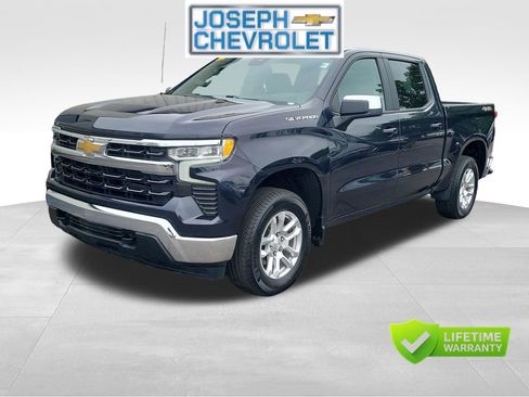 Used 2023 Chevrolet Silverado 1500 LT AWD/4WD image 2