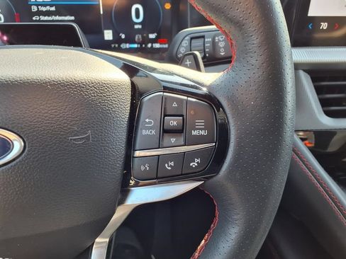 Used 2025 Ford Explorer ST AWD/4WD image 19