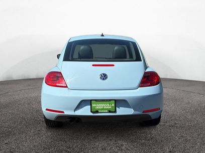 Used 2013 Volkswagen Beetle 2.5