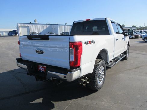 Used 2019 Ford F250 Lariat w/ Chrome Package AWD/4WD image 5