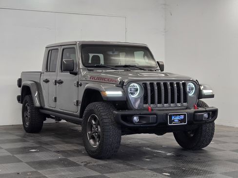 Used 2020 Jeep Gladiator Rubicon AWD/4WD image 2