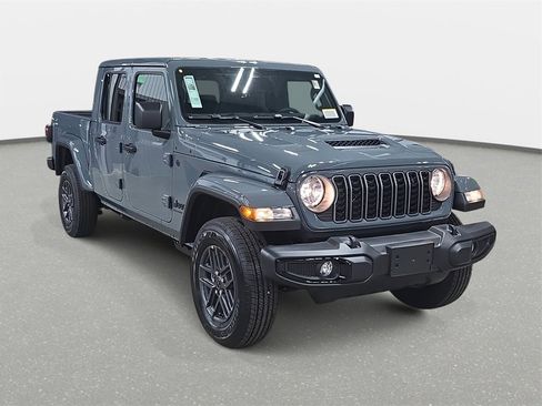 New 2026 Jeep Gladiator Sport image 3