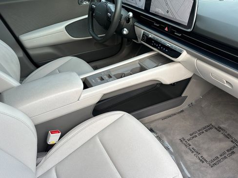 Used 2024 Hyundai Ioniq 6 SEL image 16