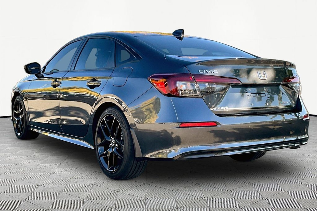 Certified 2025 Honda Civic Sport image 4