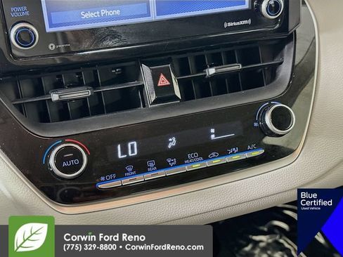 Used 2022 Toyota Corolla LE FWD image 18