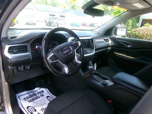Used 2018 GMC Acadia SLE w/ LPO, Protection Package AWD/4WD image 14