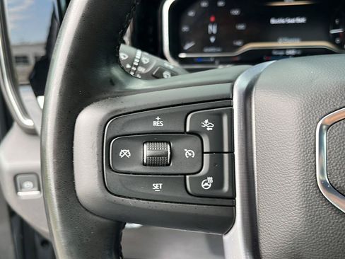 Used 2025 GMC Sierra 1500 SLT AWD/4WD image 14