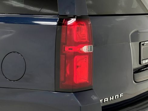 Used 2018 Chevrolet Tahoe LT w/ LT Signature Package AWD/4WD image 40
