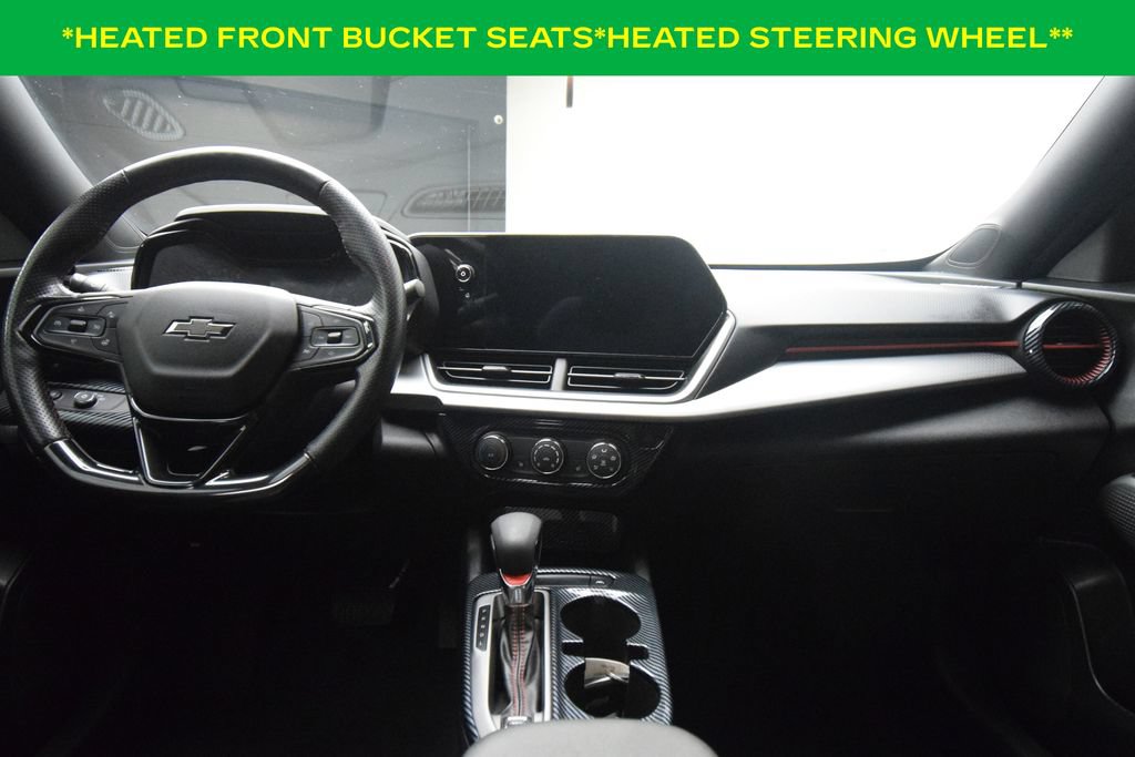 Used 2024 Chevrolet Trax RS w/ Driver Confidence Package FWD image 3