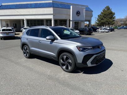 New 2026 Volkswagen Taos SE