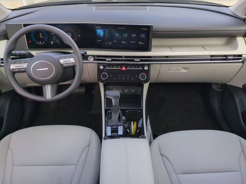 New 2026 Hyundai Tucson SEL image 18