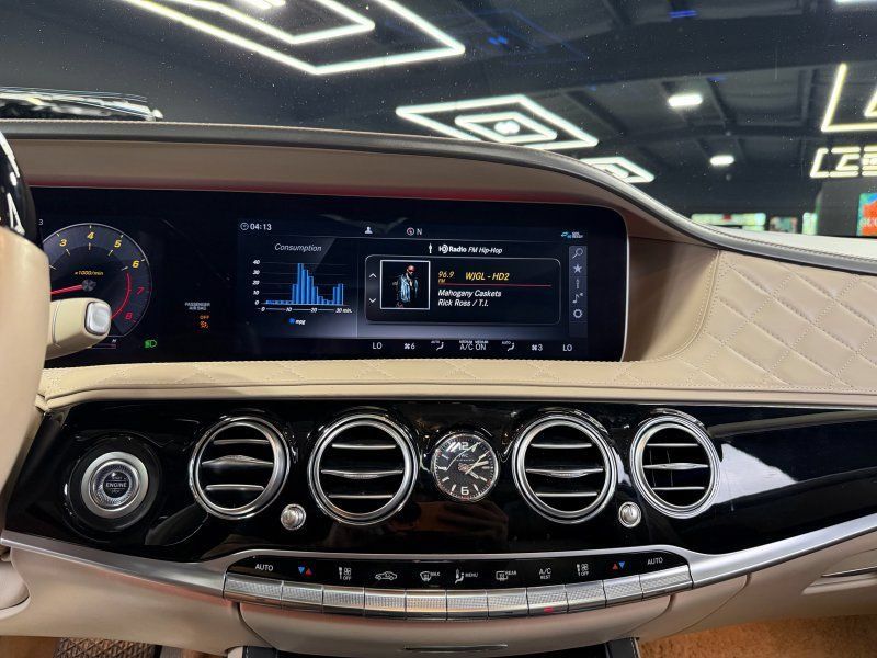 Used 2019 Mercedes-Benz Maybach S 560 4MATIC image 15