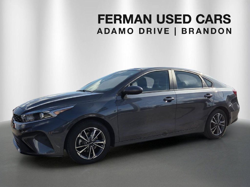 Used 2023 Kia Forte LXS FWD image 1