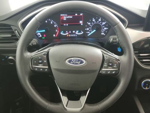 Certified 2022 Ford Escape SE w/ SE Sport Appearance Package FWD image 27