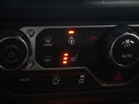 Used 2021 Jeep Wrangler Unlimited Rubicon image 26