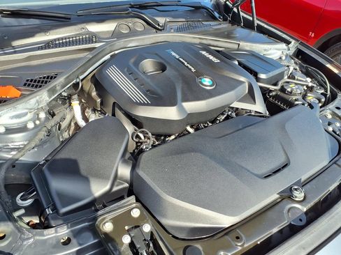 Used 2020 BMW 230i Coupe w/ M Sport Package RWD image 24