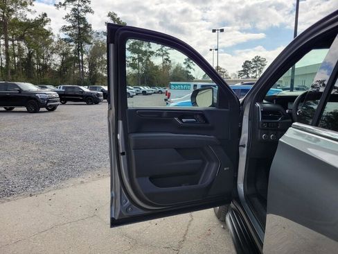 New 2026 GMC Yukon XL Elevation w/ Elevation Premium Package image 14