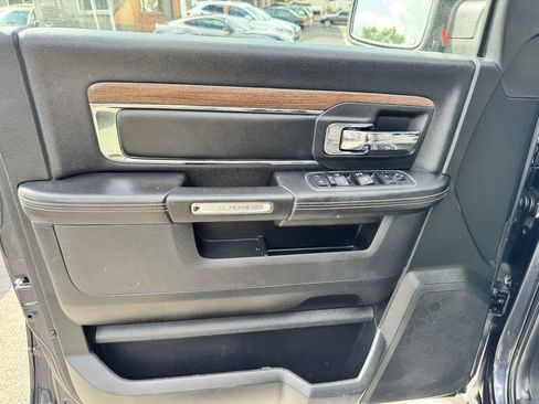 Used 2018 RAM 1500 Laramie w/ Convenience Group image 19